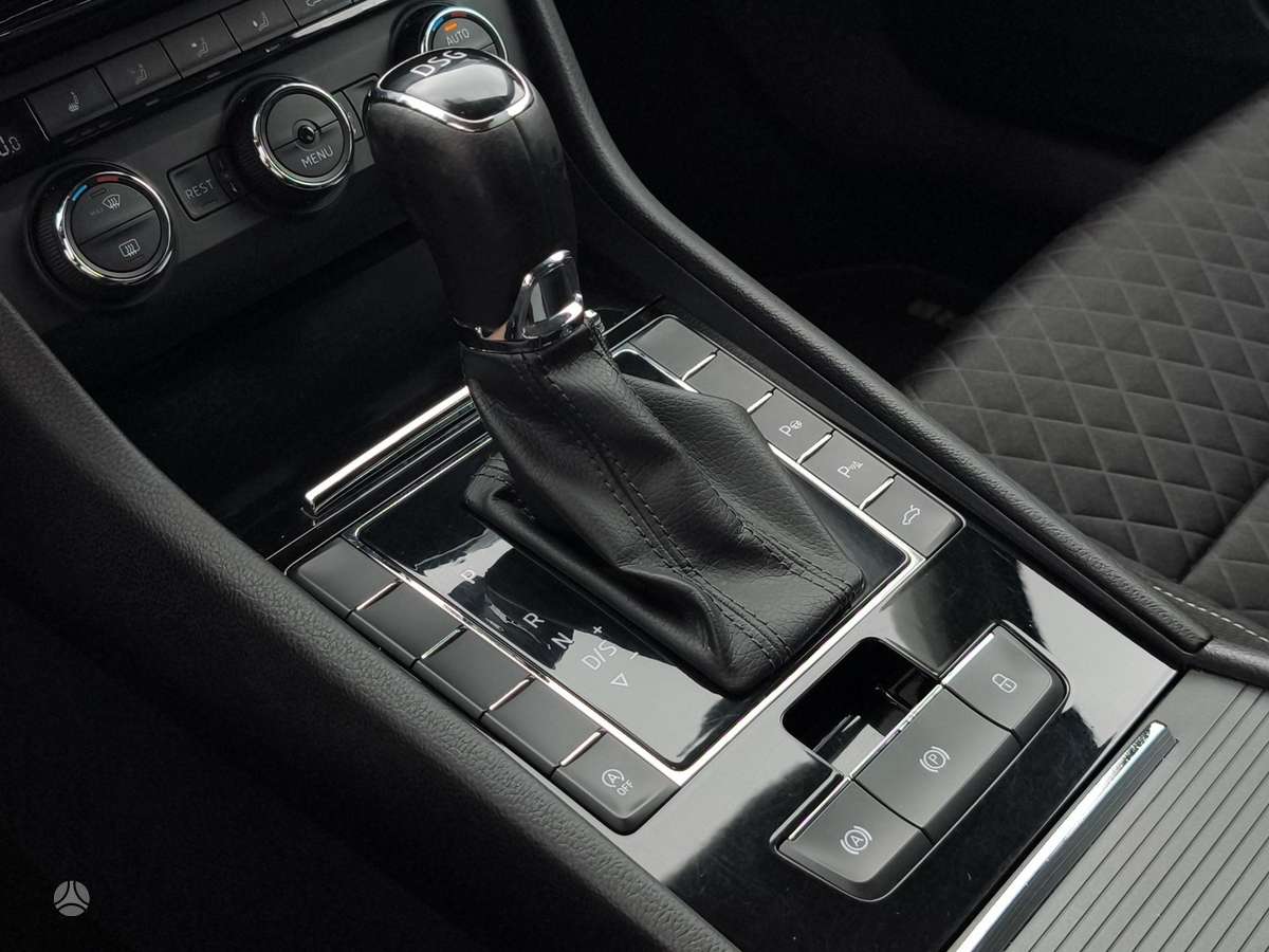Skoda Superb, 1.6 l., Универсал
