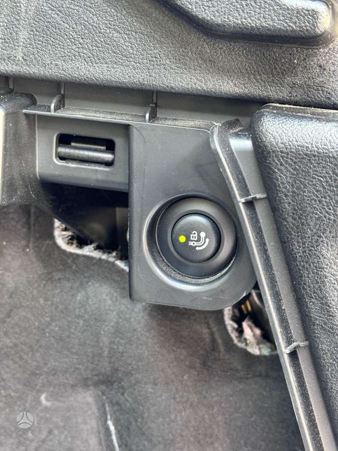BMW X3, 2.0 l., Минивэн