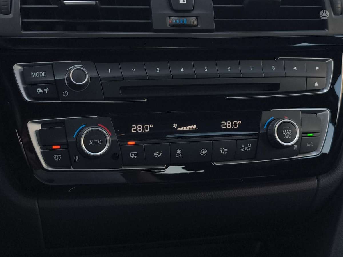 BMW 318, 2.0 l., universalas