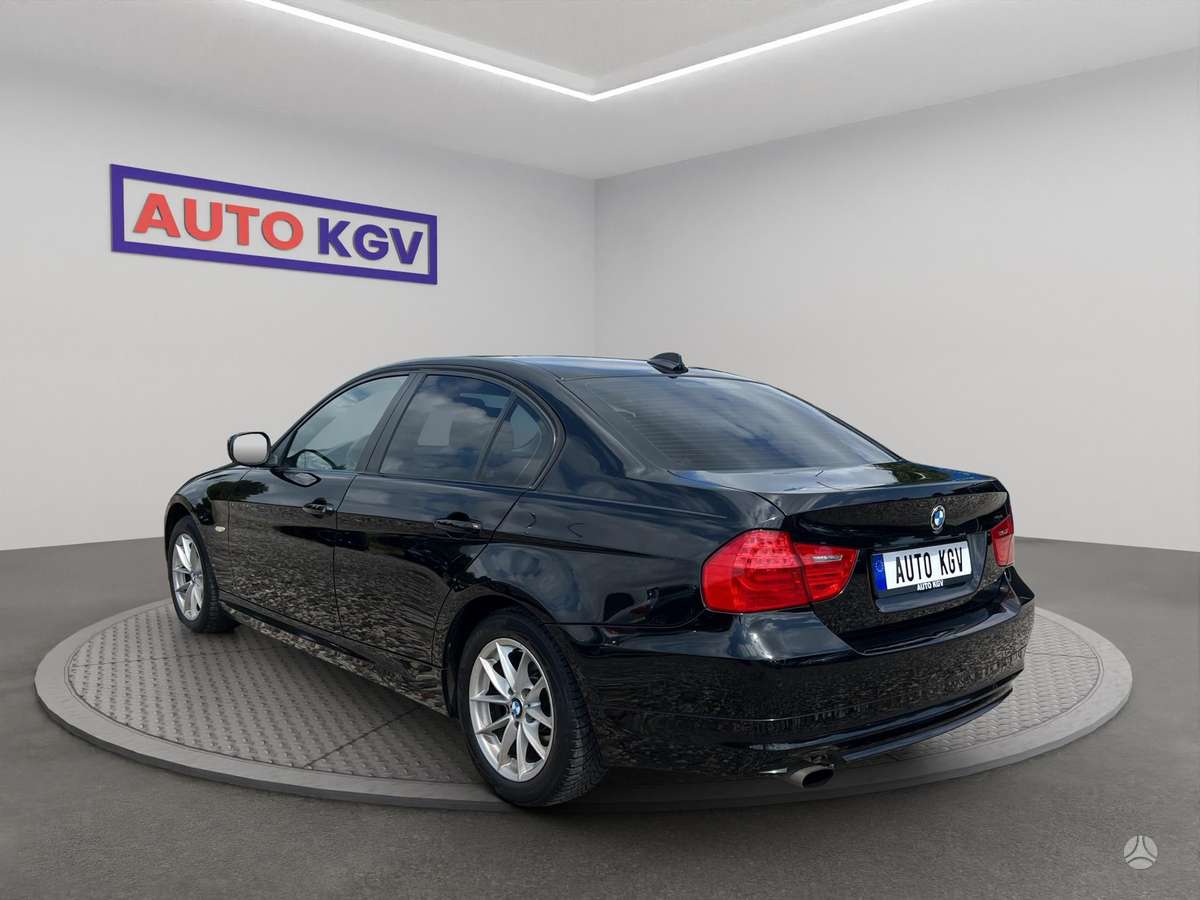 BMW 318, 2.0 l., Седан