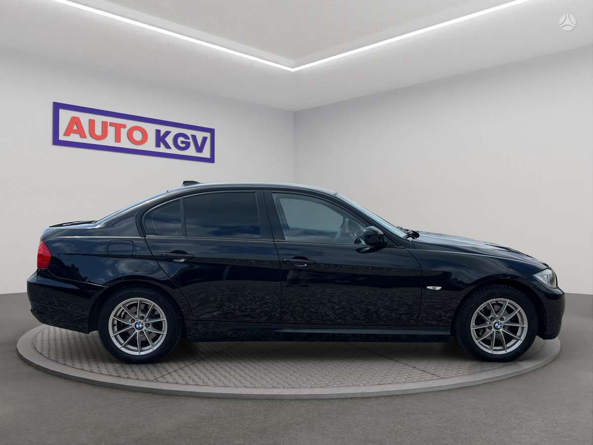 BMW 318, 2.0 l., Седан