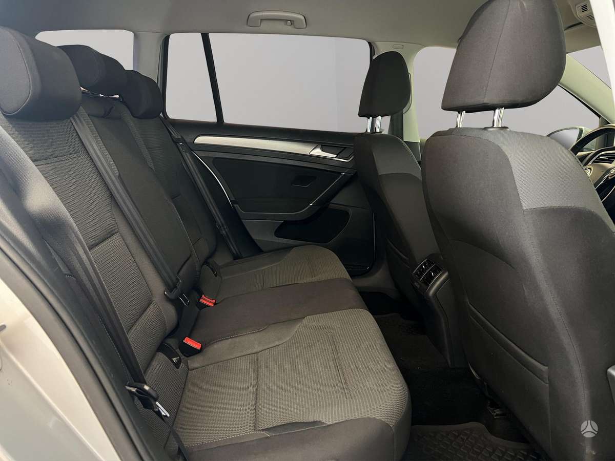 Volkswagen Golf, 1.6 l., Универсал