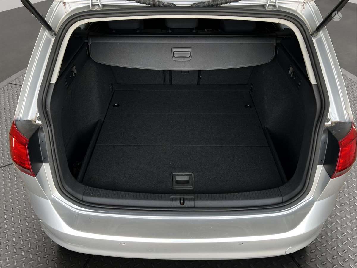 Volkswagen Golf, 1.6 l., Универсал