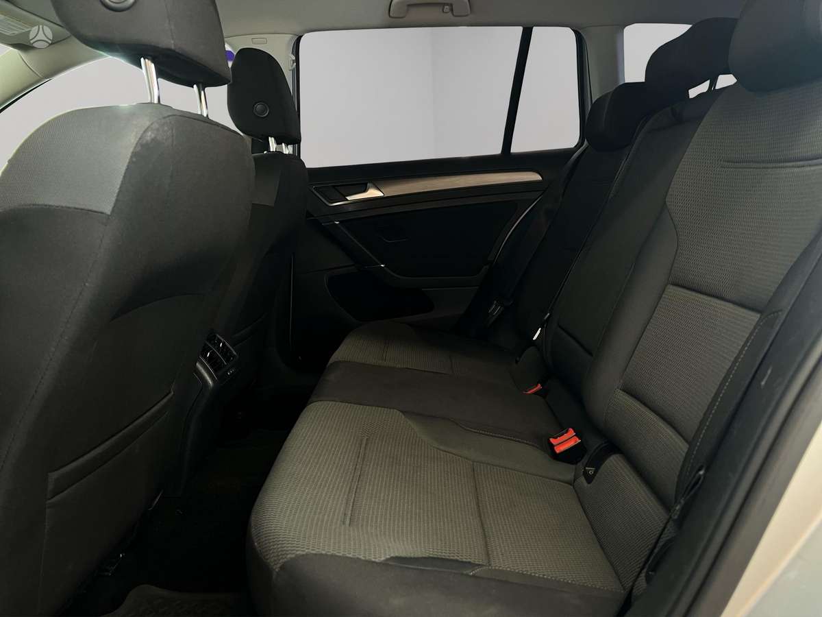 Volkswagen Golf, 1.6 l., Универсал