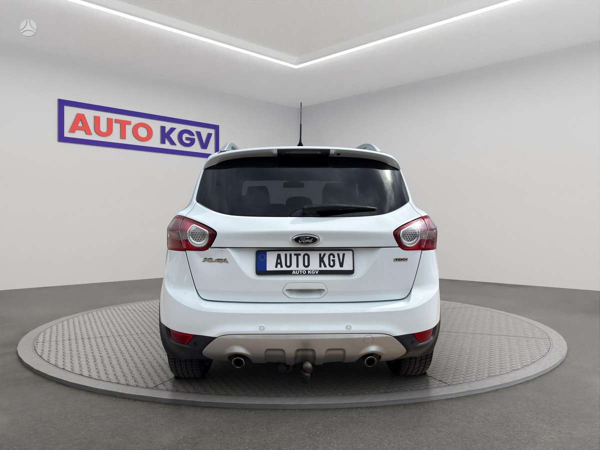 Ford Kuga, 2.0 l., off-road / crossover
