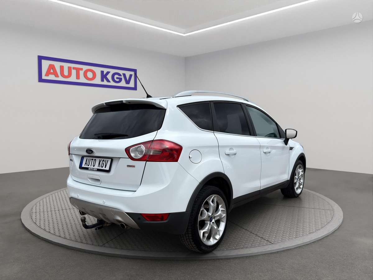 Ford Kuga, 2.0 l., off-road / crossover