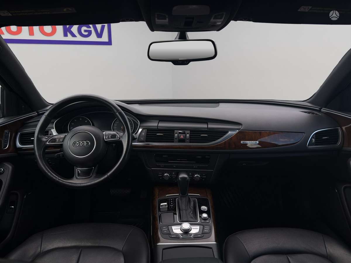 Audi A6, 2.0 l., saloon / sedan