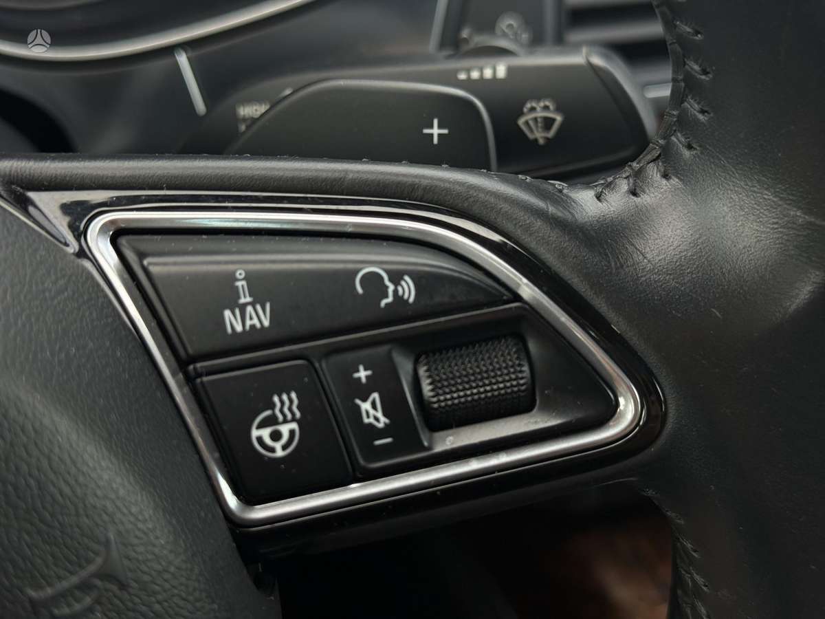 Audi A6, 2.0 l., saloon / sedan
