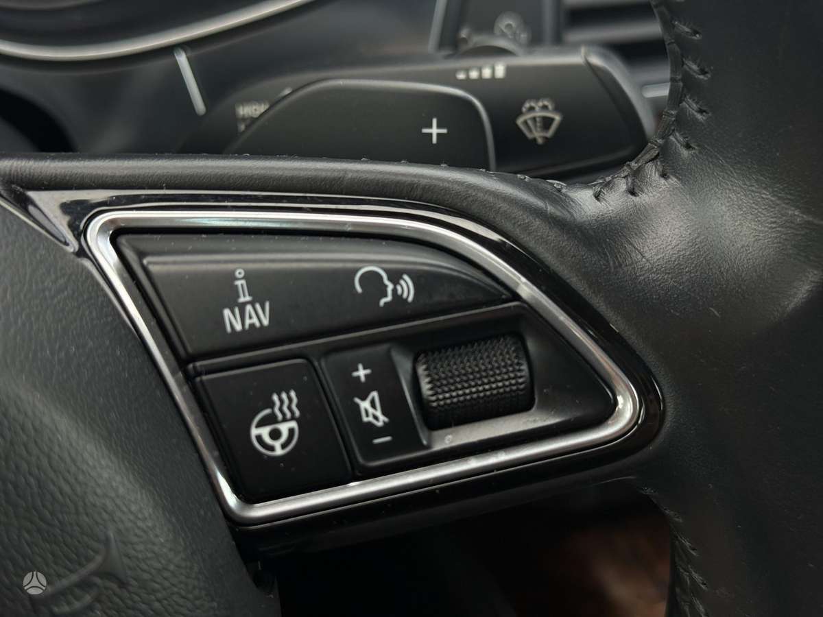 Audi A6, 2.0 l., Седан