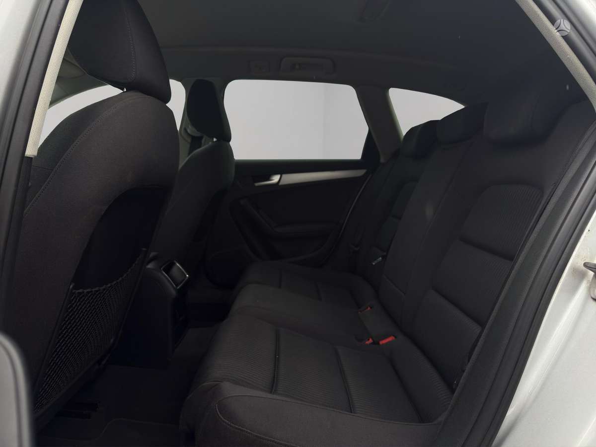 Audi A4, 2.0 l., universalas