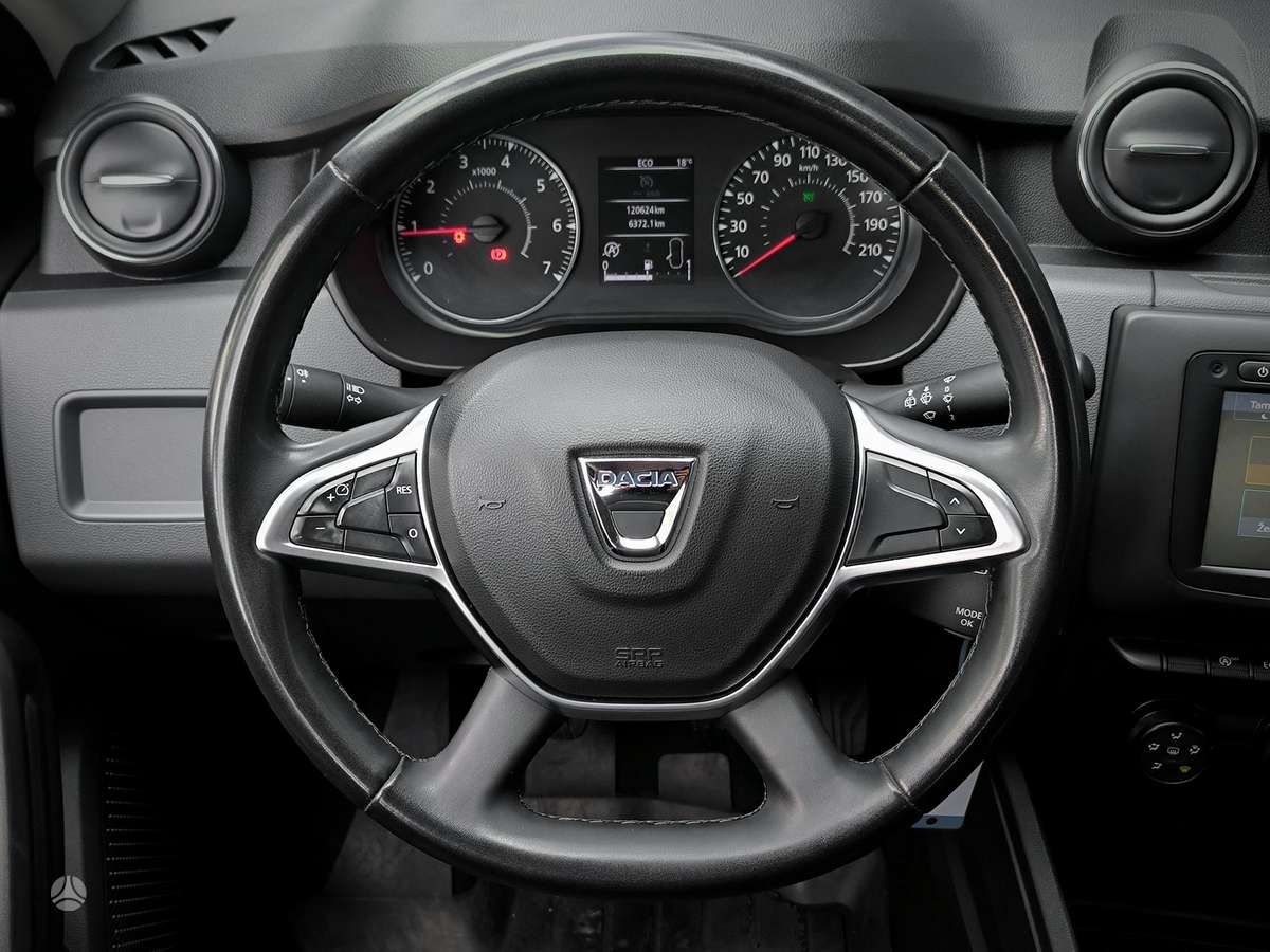 Dacia Duster, 1.0 l., Хэтчбек