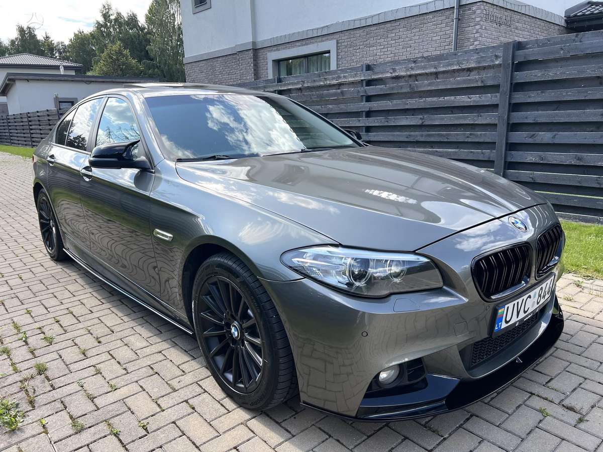 BMW 528, 2.0 l., Седан