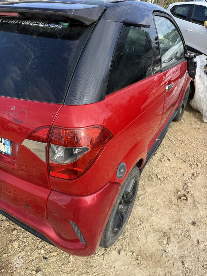 Aixam S8, saloon / sedan