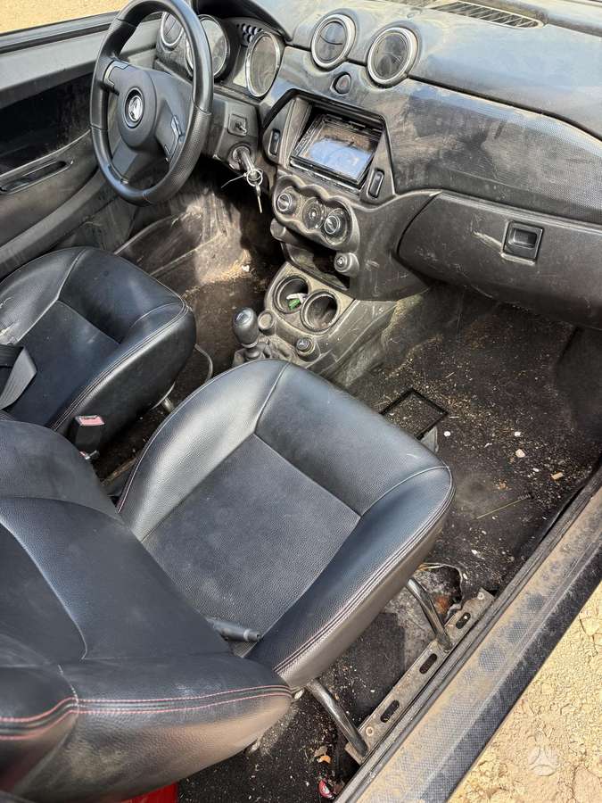 Aixam S8, saloon / sedan