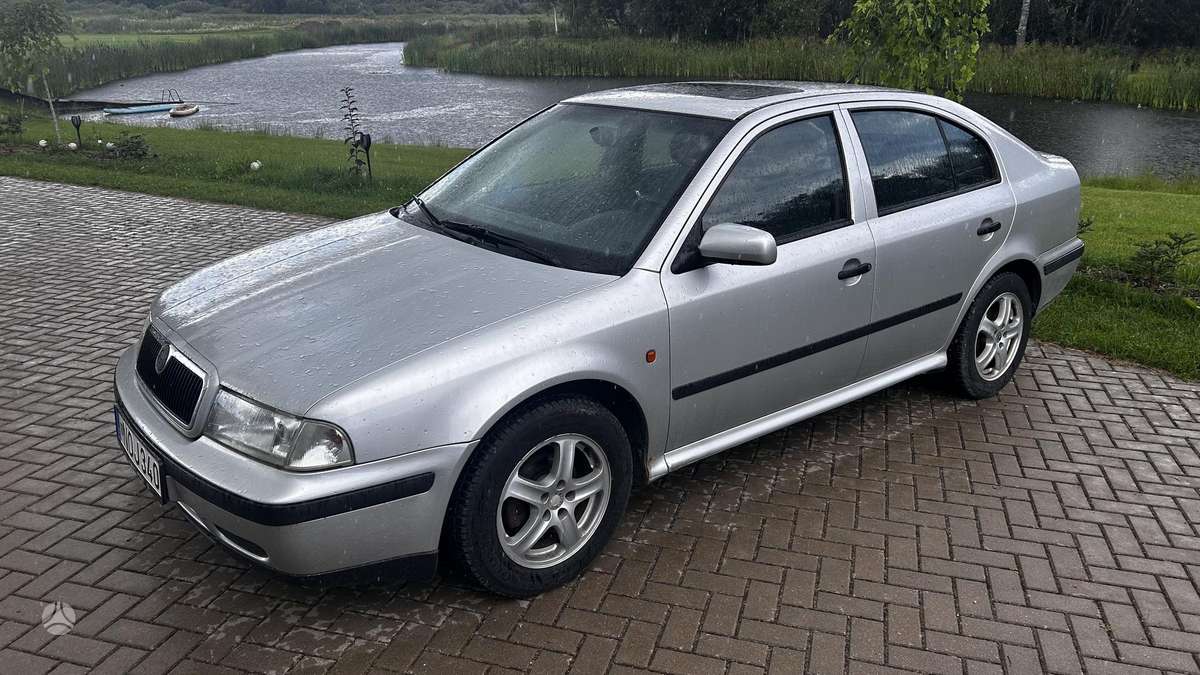 Škoda Octavia - 3