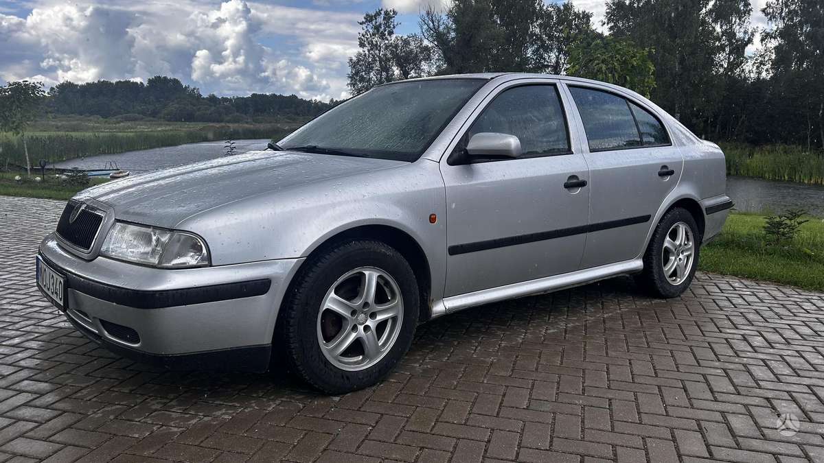 Škoda Octavia - 4