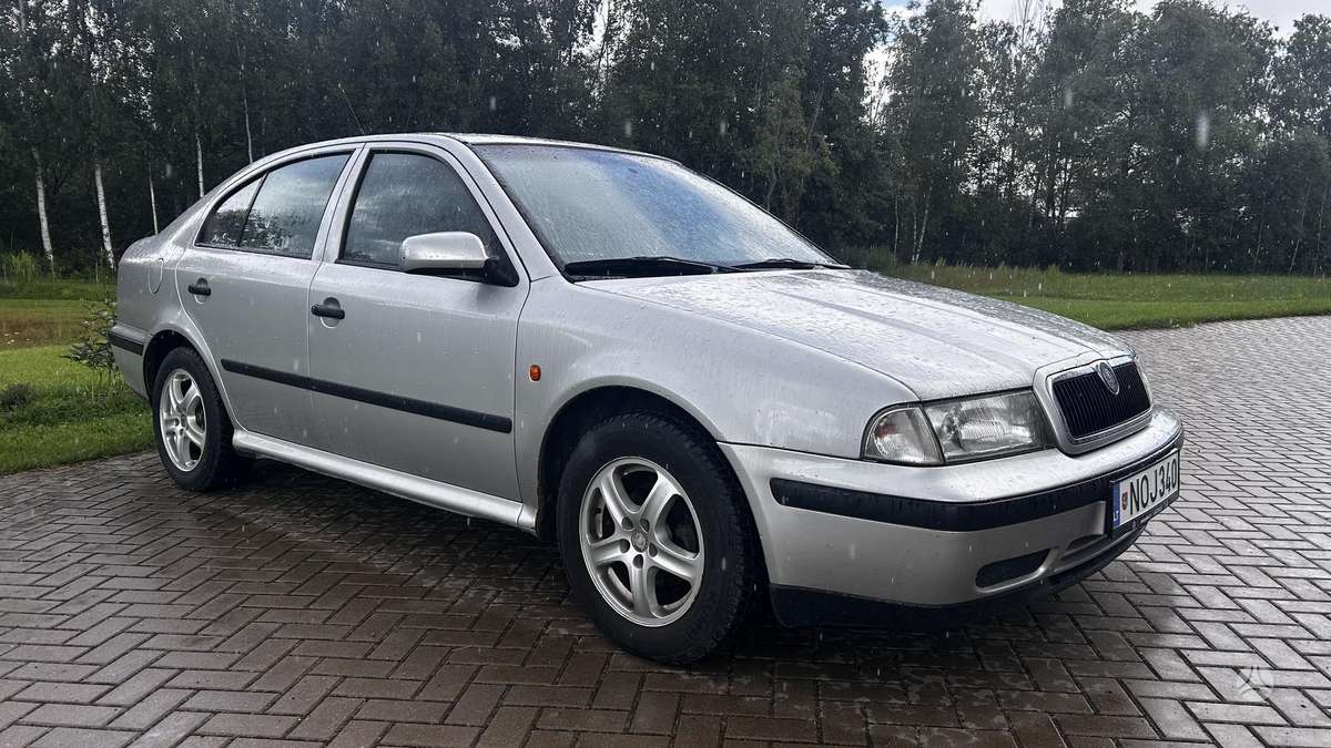 Škoda Octavia - 5