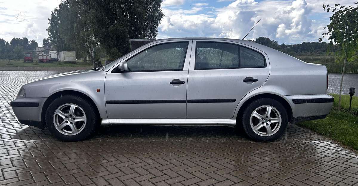 Škoda Octavia - 8