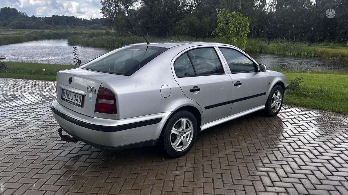 Škoda Octavia - 10