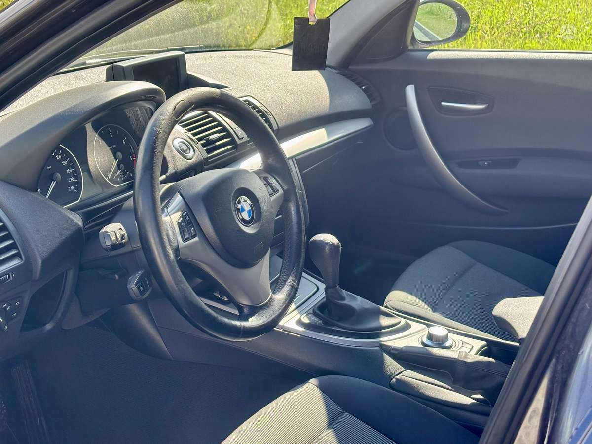 BMW 120, 2.0 l., Хэтчбек