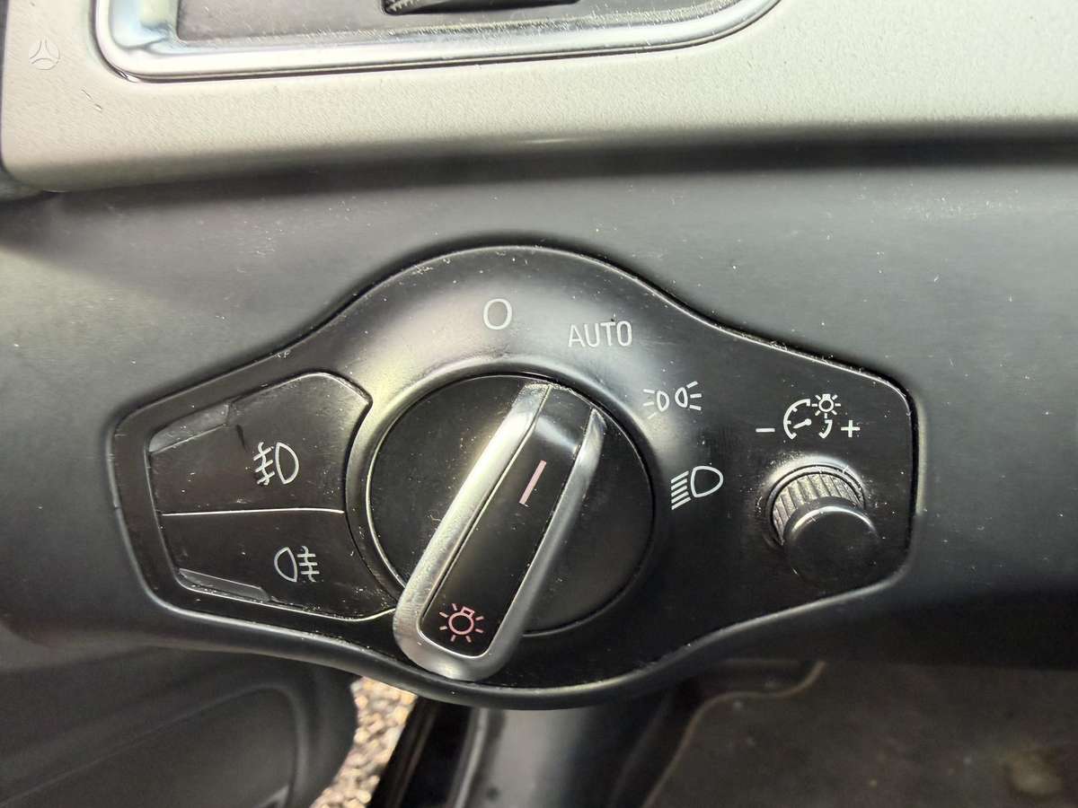 Audi A4, 2.0 l., Универсал