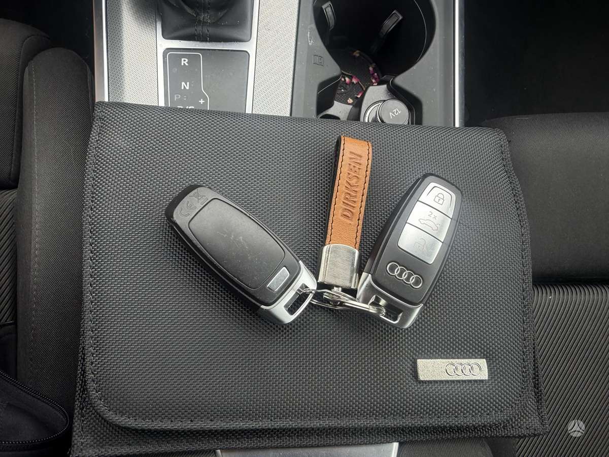 Audi A6, 2.0 l., universalas