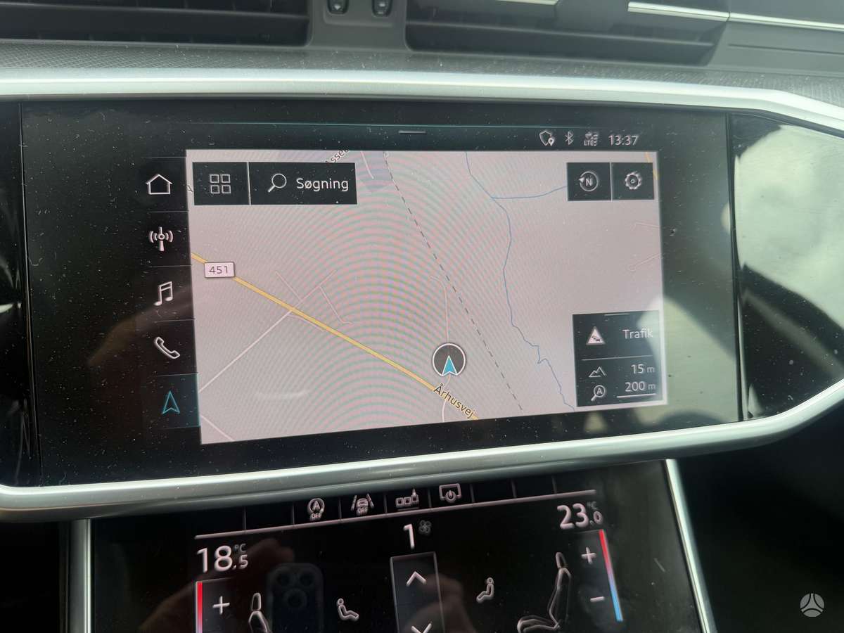 Audi A6, 2.0 l., universalas