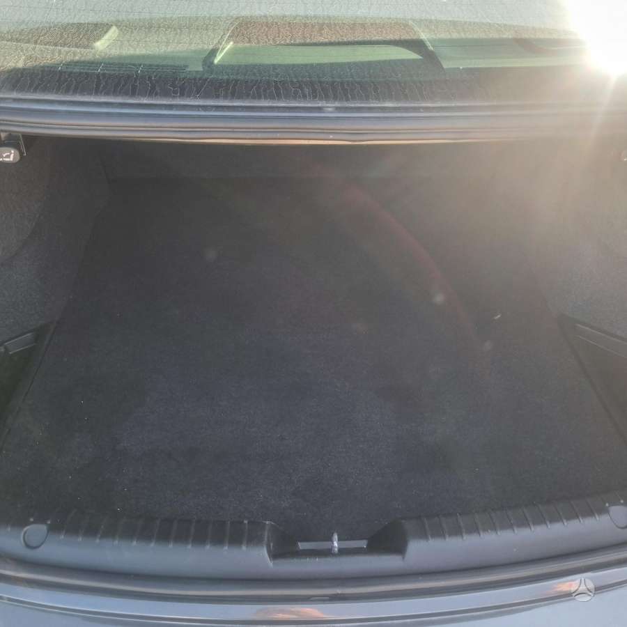 Mazda 6, 2.2 l., Седан