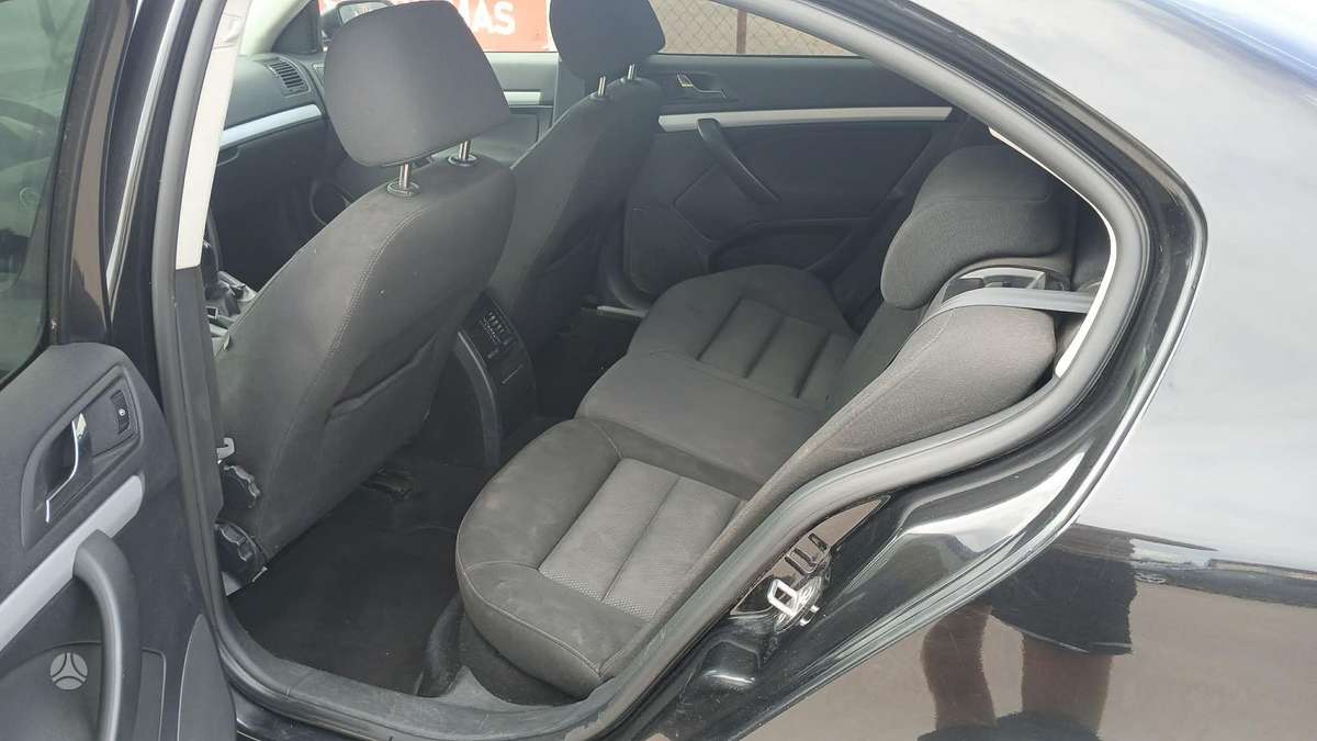 Skoda Octavia, 1.6 l., hatchback