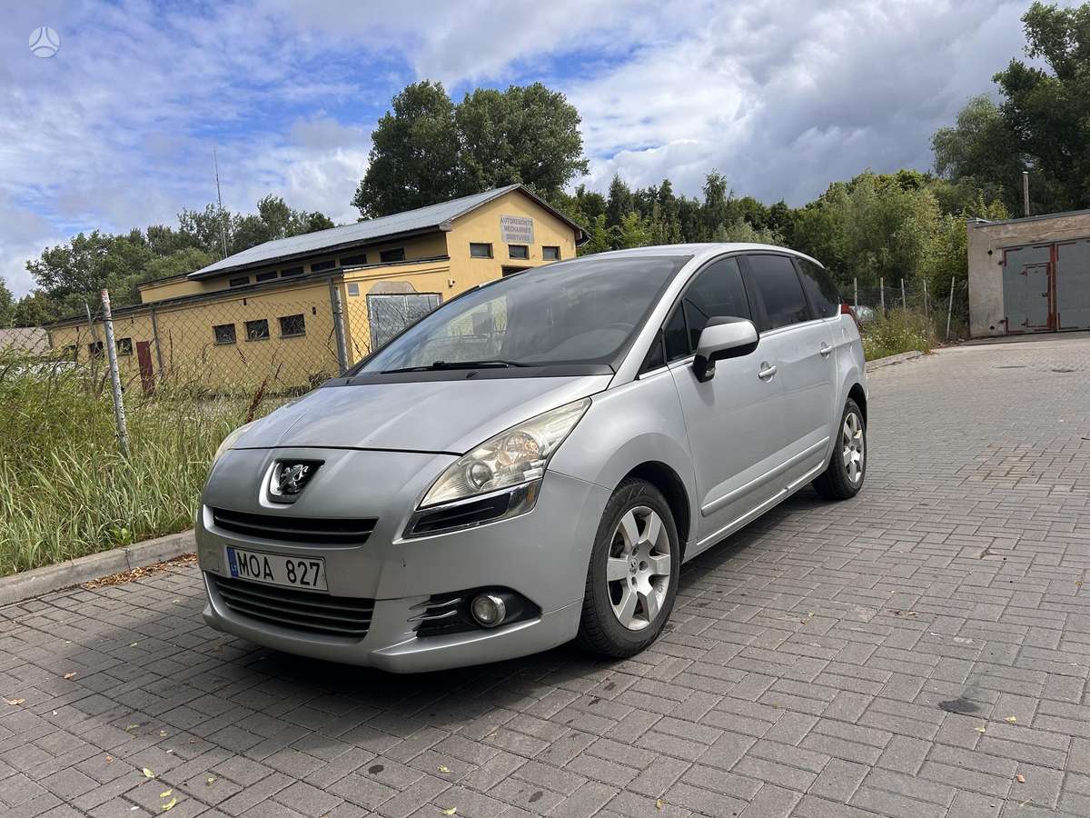 Peugeot 5008 - 4