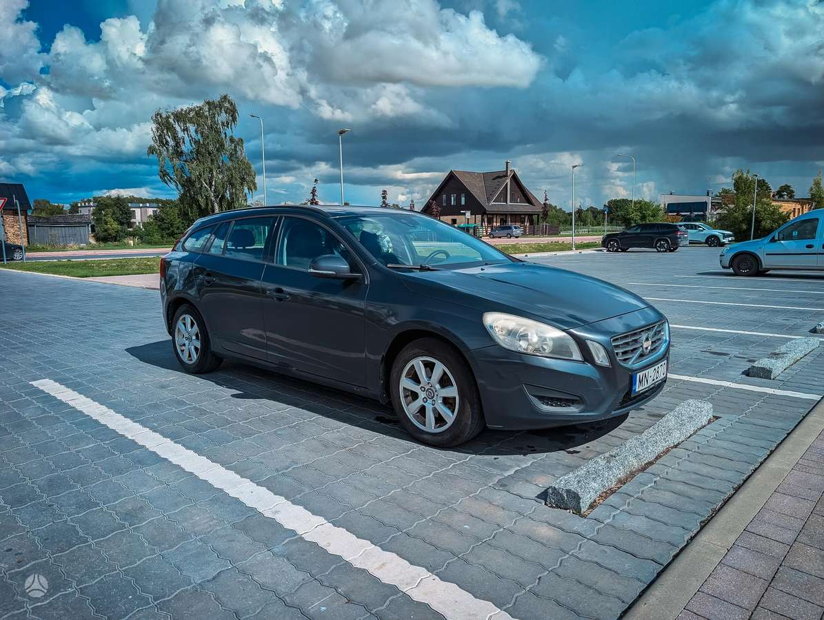 Volvo V60, 1.6 l., Универсал