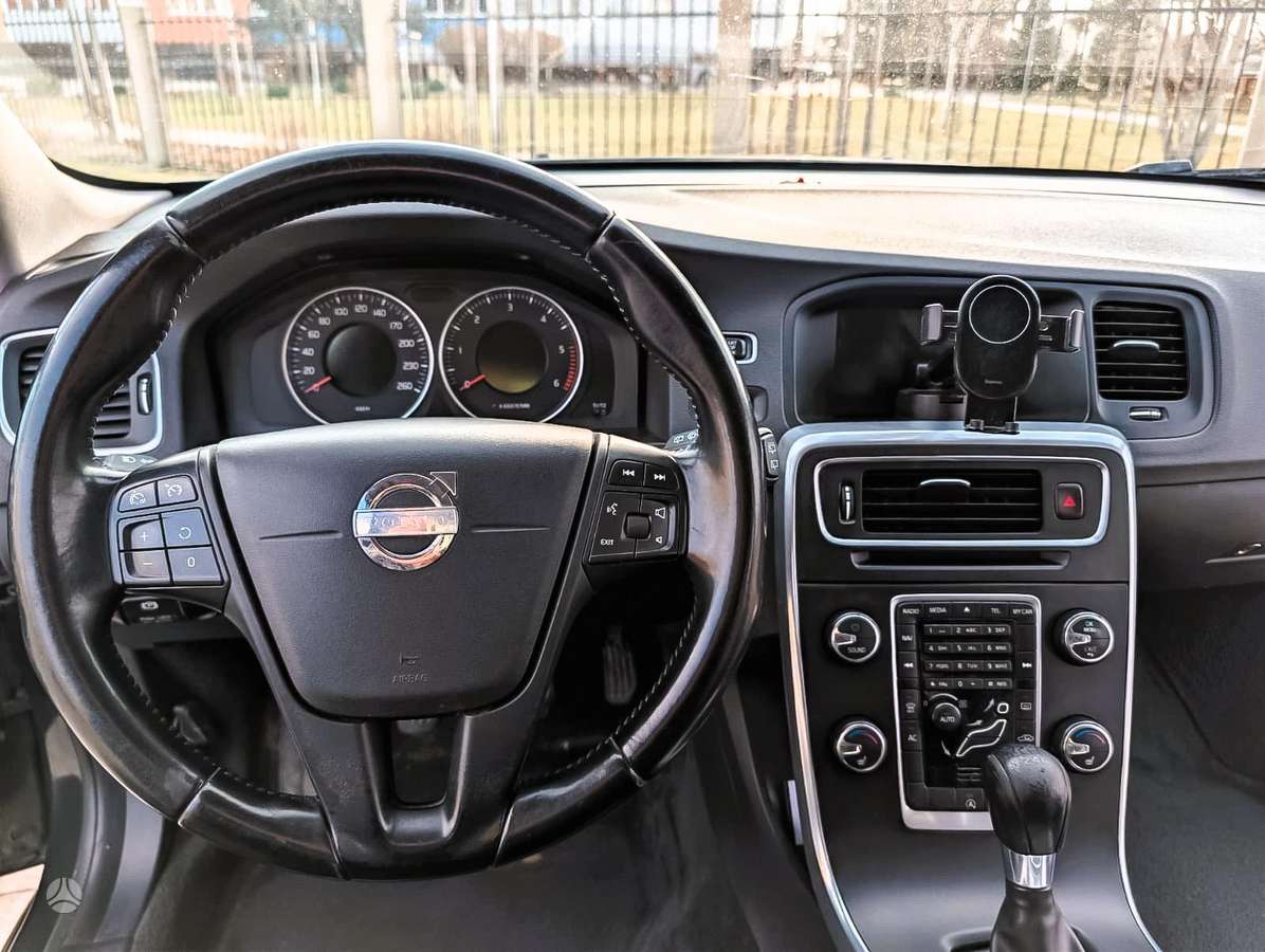 Volvo V60, 1.6 l., Универсал