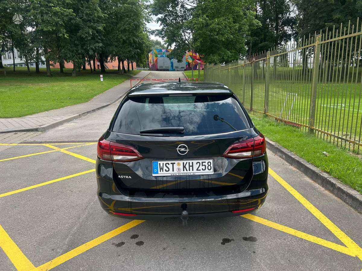 Opel Astra, 1.2 l., Универсал
