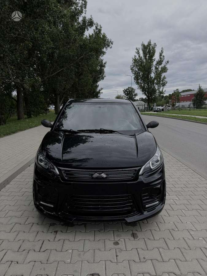 Ligier JS50, Седан