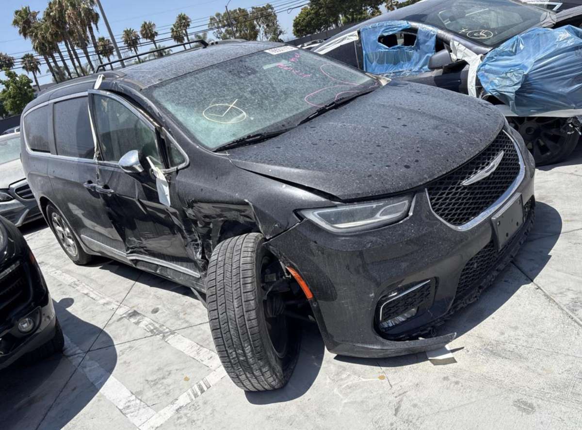 Chrysler Pacifica, 3.6 l., Минивэн