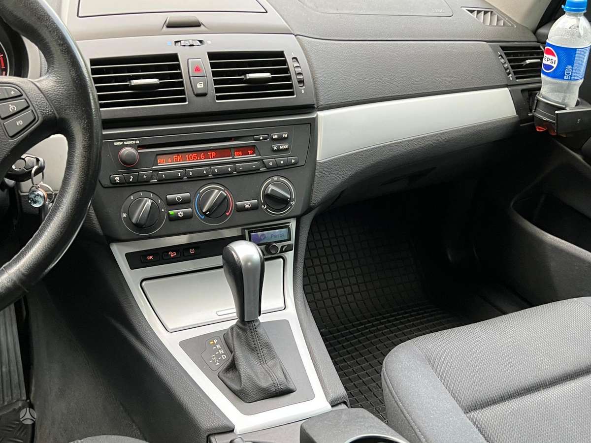 BMW X3, 3.0 l., Седан