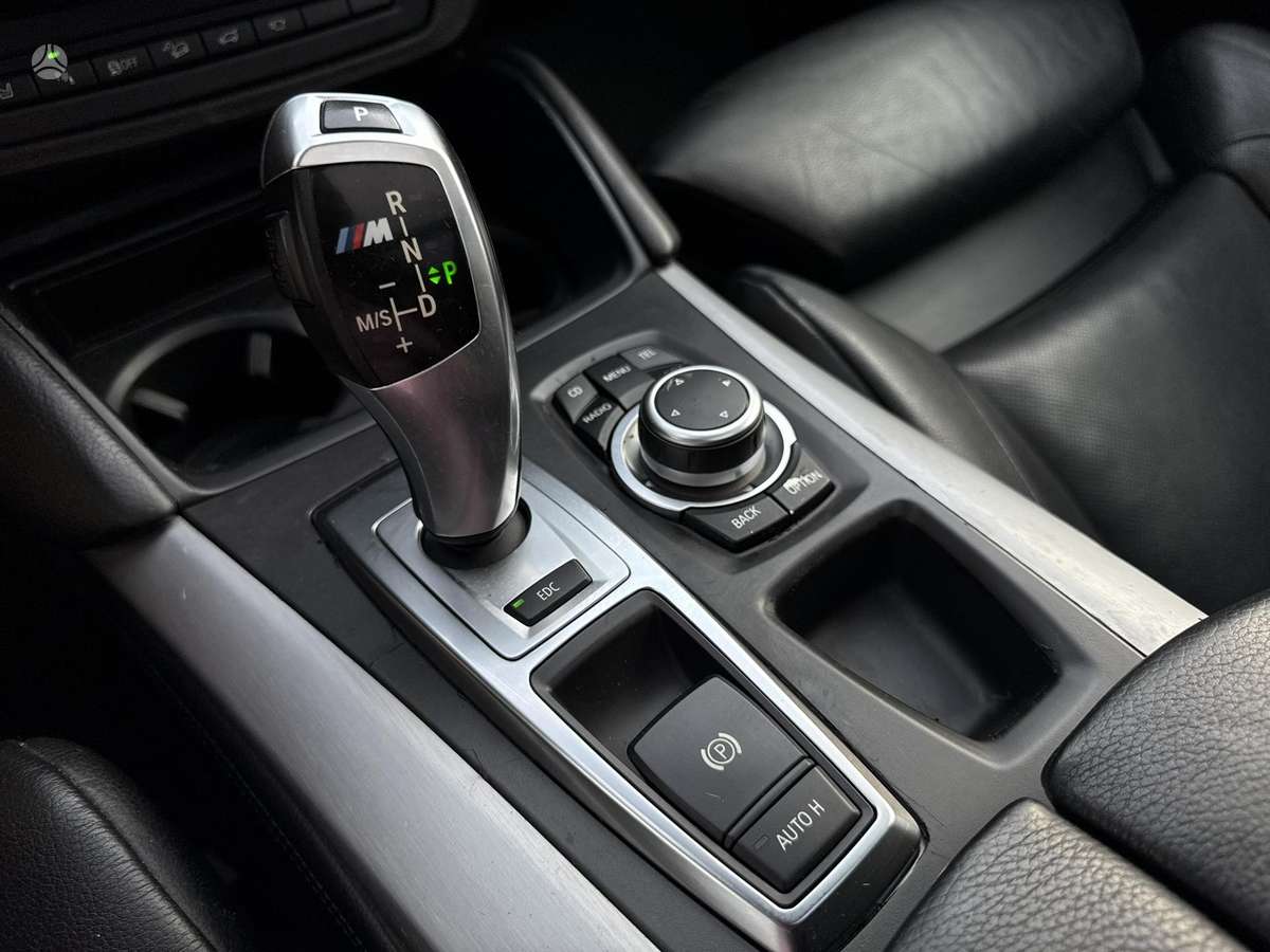 BMW X5 M, off-road / crossover