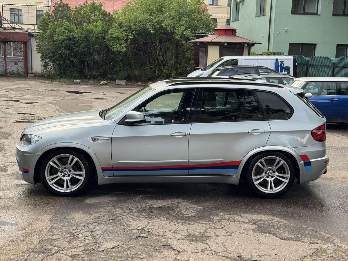 BMW X5 M, off-road / crossover