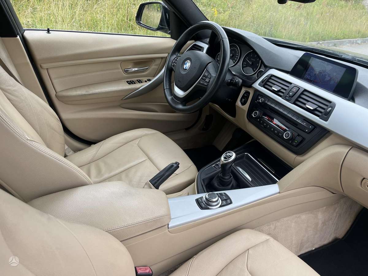 BMW 316, 2.0 l., Седан
