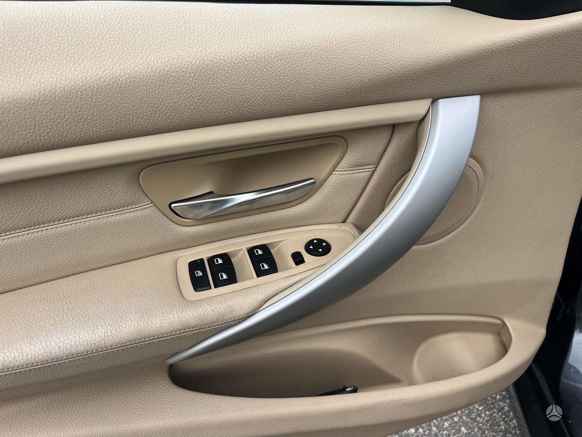 BMW 316, 2.0 l., Седан