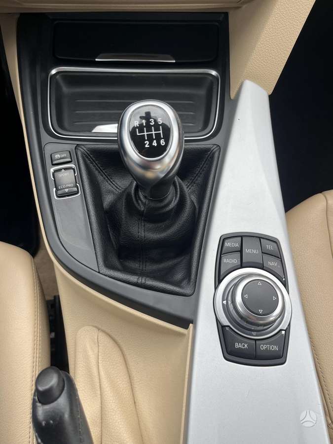BMW 316, 2.0 l., Седан