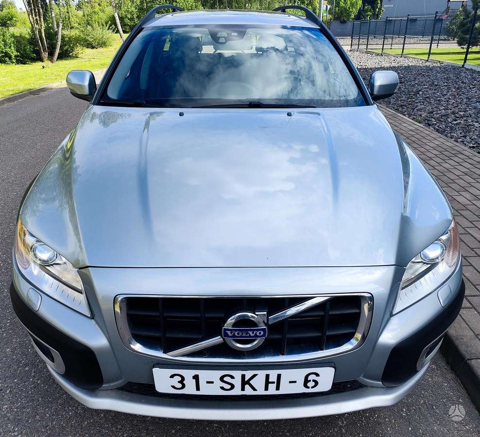Volvo XC70, 2.0 l., wagon