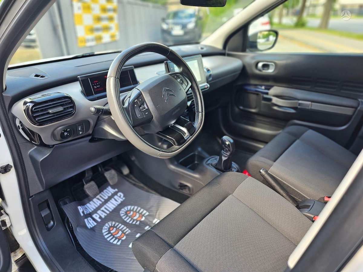Citroen C4 Cactus, 1.2 l., Хэтчбек
