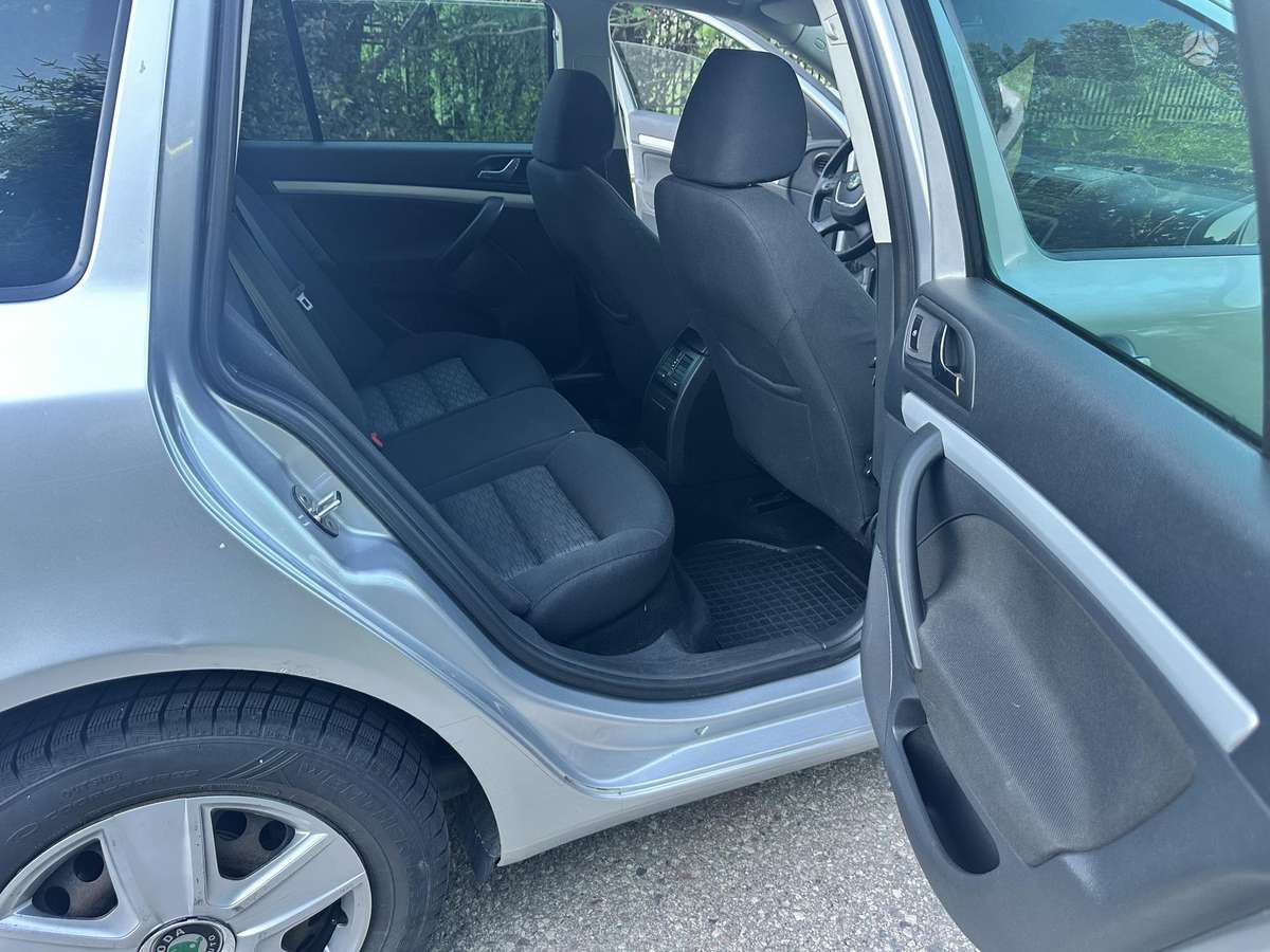 Skoda Octavia, 1.6 l., Универсал