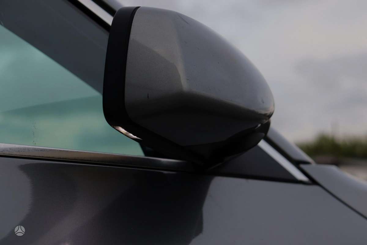 BMW 520, 2.0 l., Седан