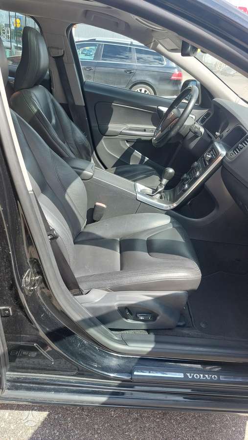 Volvo V60, 2.0 l., universalas