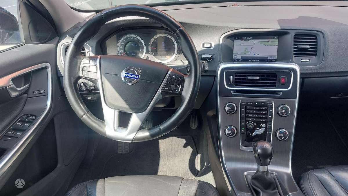Volvo V60, 2.0 l., universalas