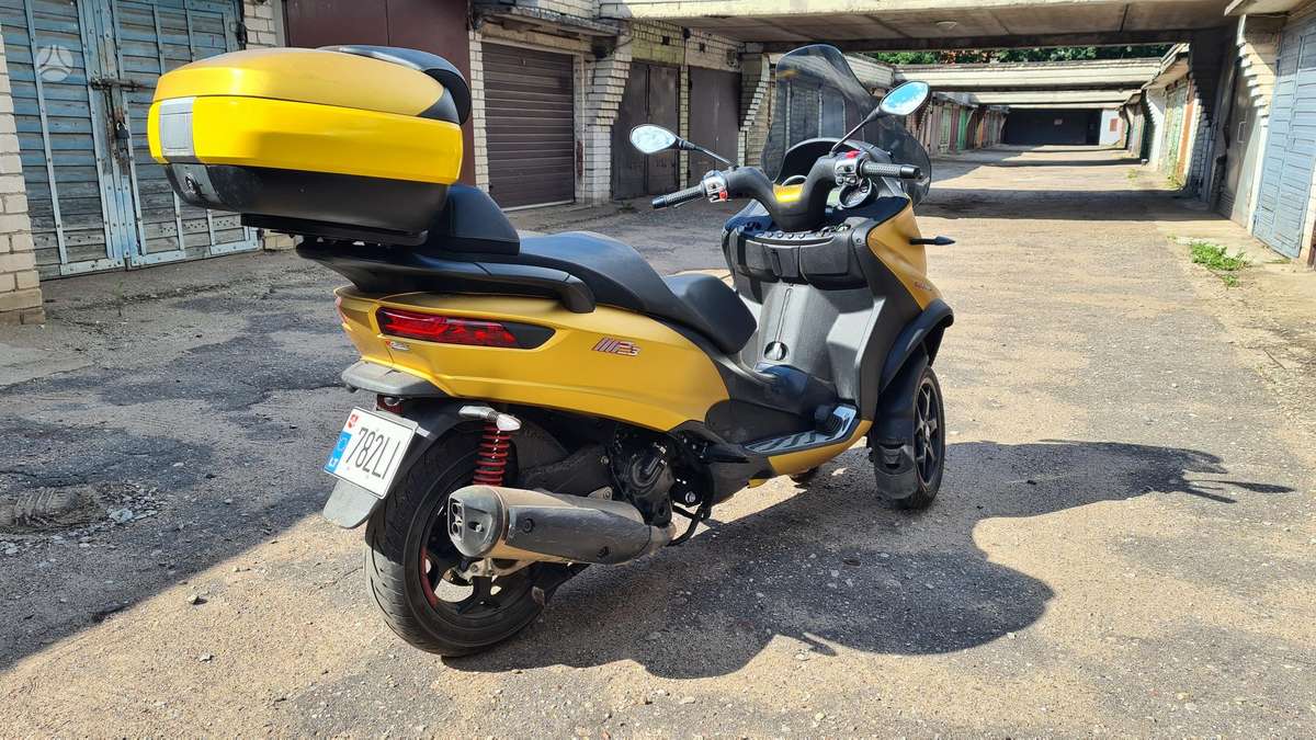 Piaggio MP3 493cc, трициклы
