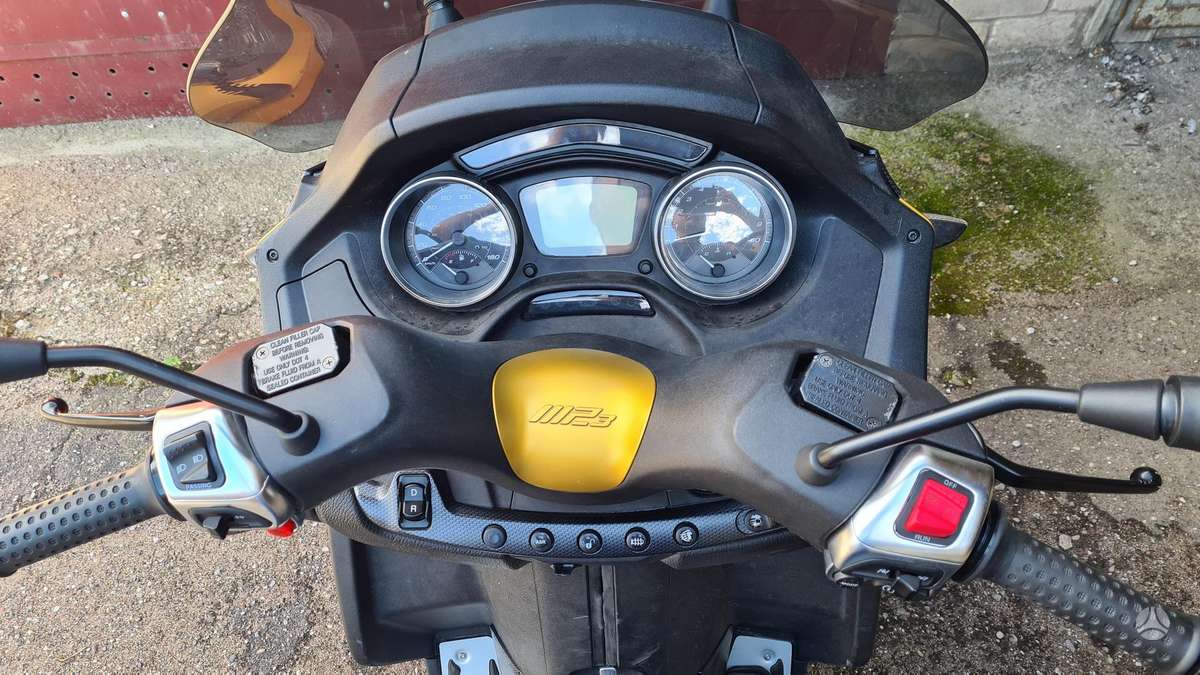 Piaggio MP3 493cc, трициклы