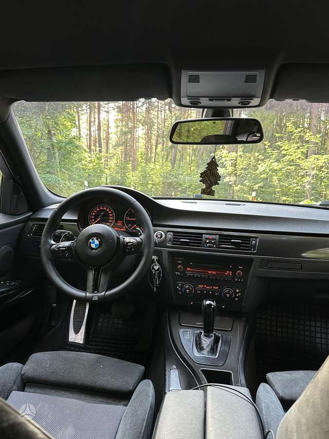 BMW 320, 2.0 l., universalas